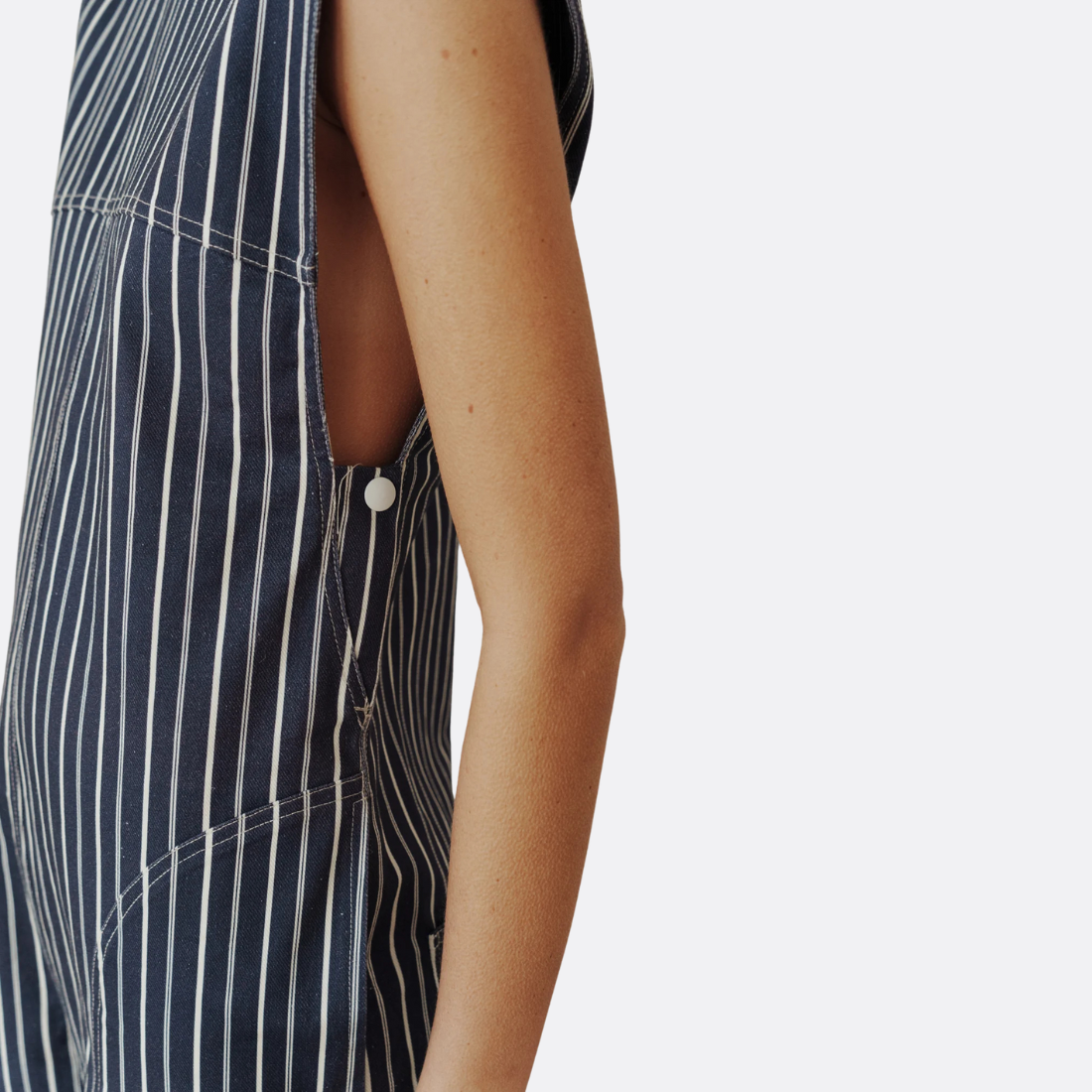 <PRODUCTTITLE> in Blue by Himba.