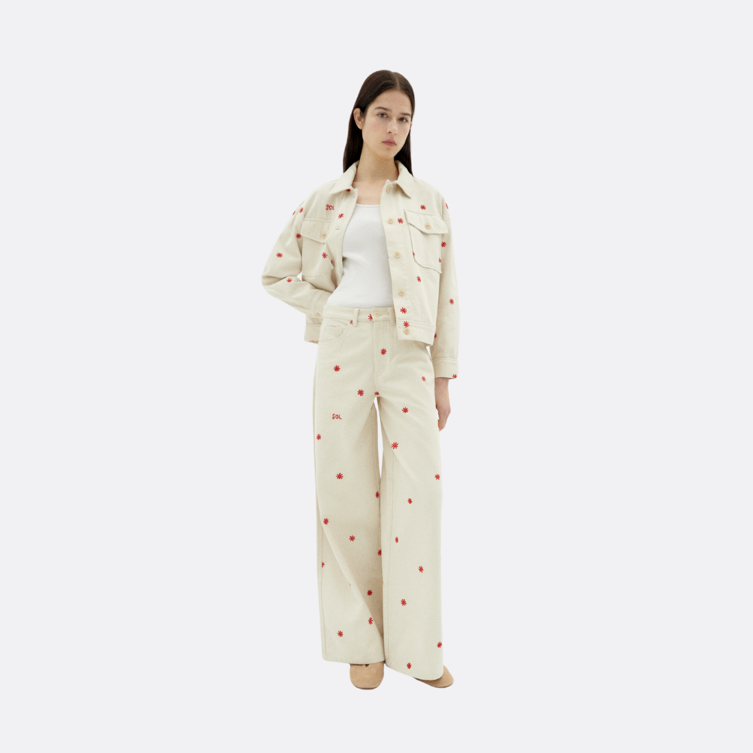 <PRODUCTTITLE> in White by Thinking Mu.