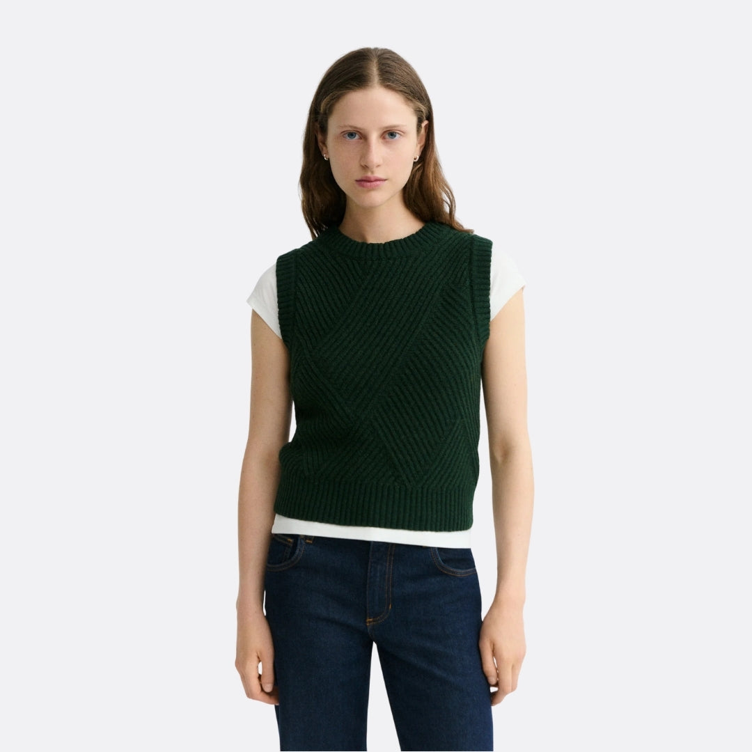 <PRODUCTTITLE> in Green by Thinking Mu.