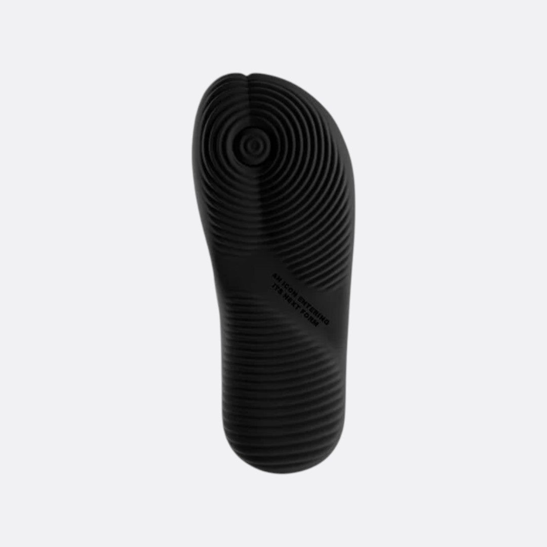 <PRODUCTTITLE> in Black by Havaianas.