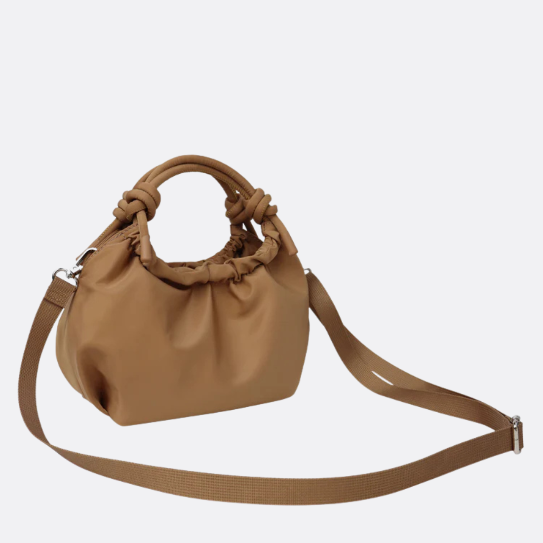 <PRODUCTTITLE> in Beige by Hvisk.