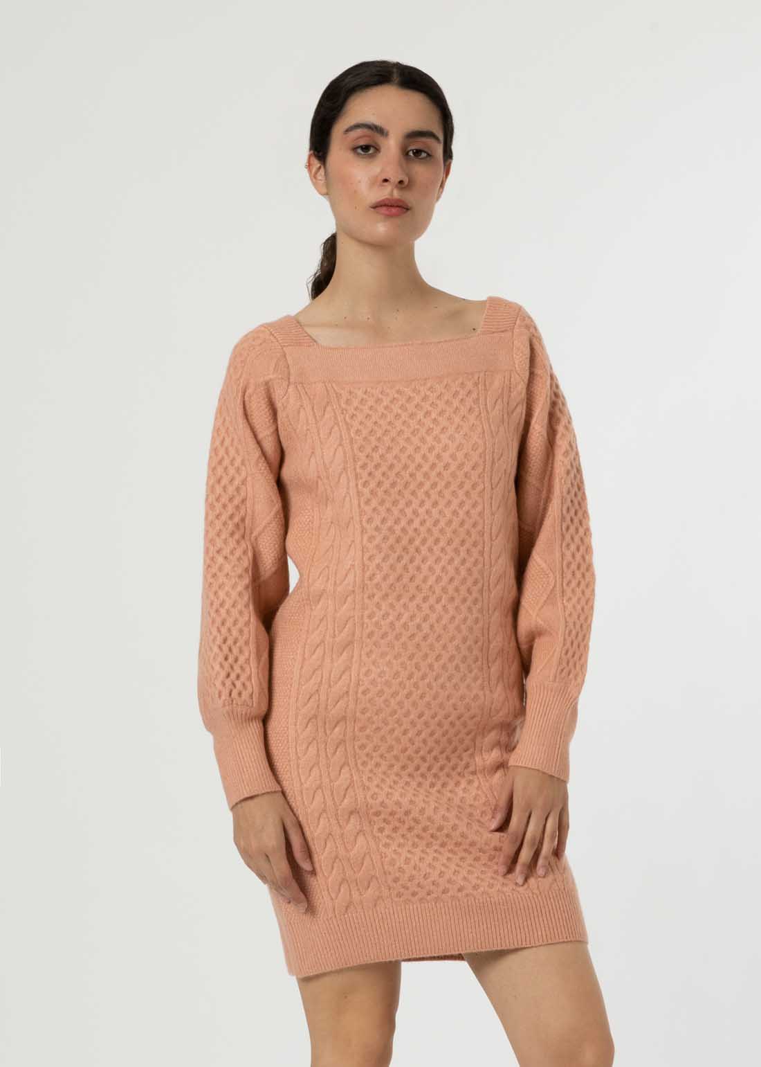<PRODUCTTITLE> in Pink by FRNCH.