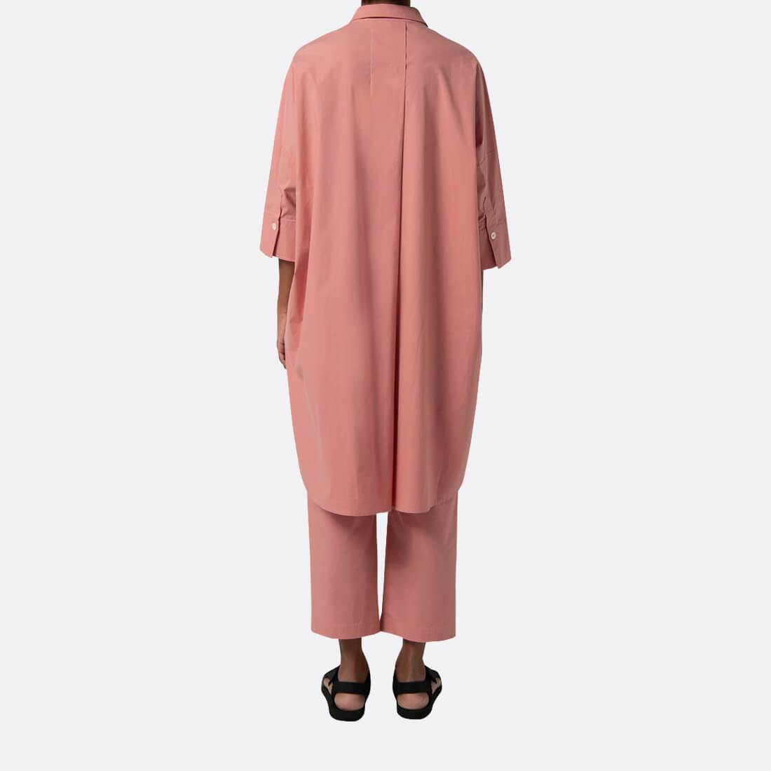 <PRODUCTTITLE> in Pink by Loreak Mendian.