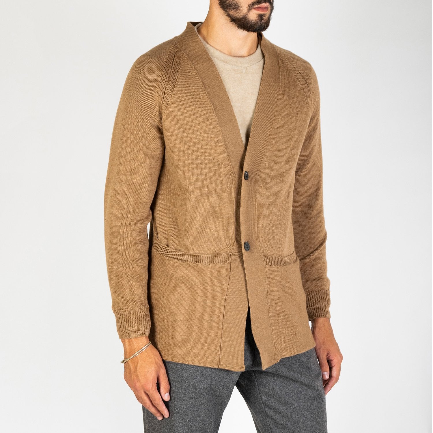 Light brown cardigan with maxi pockets.