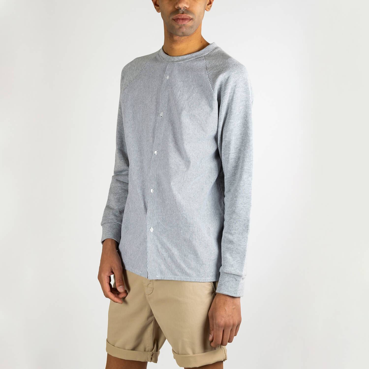 Grey distinct shirt/sweatshirt combo. 